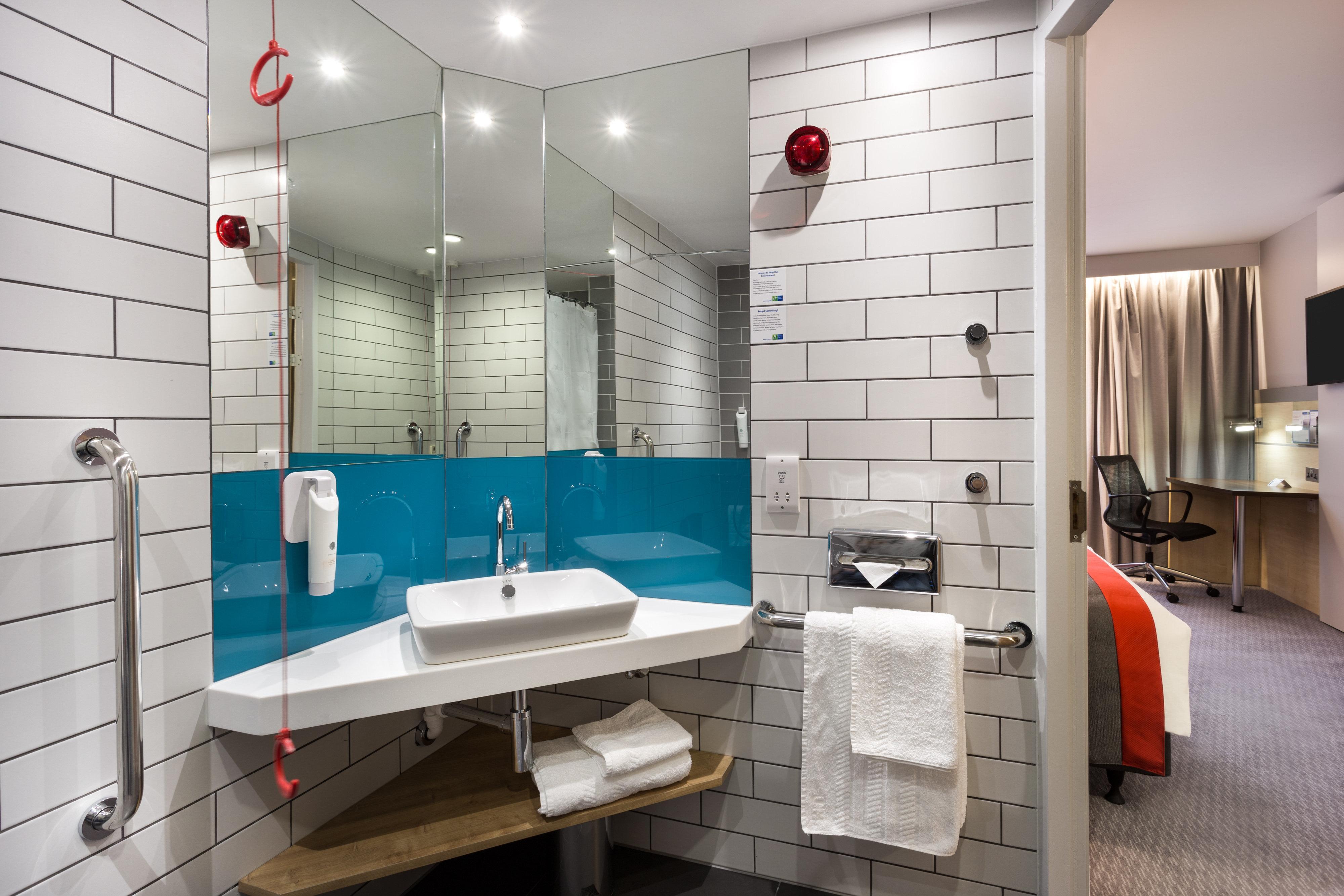 Hotel Express London - Junction By Ihg 3*