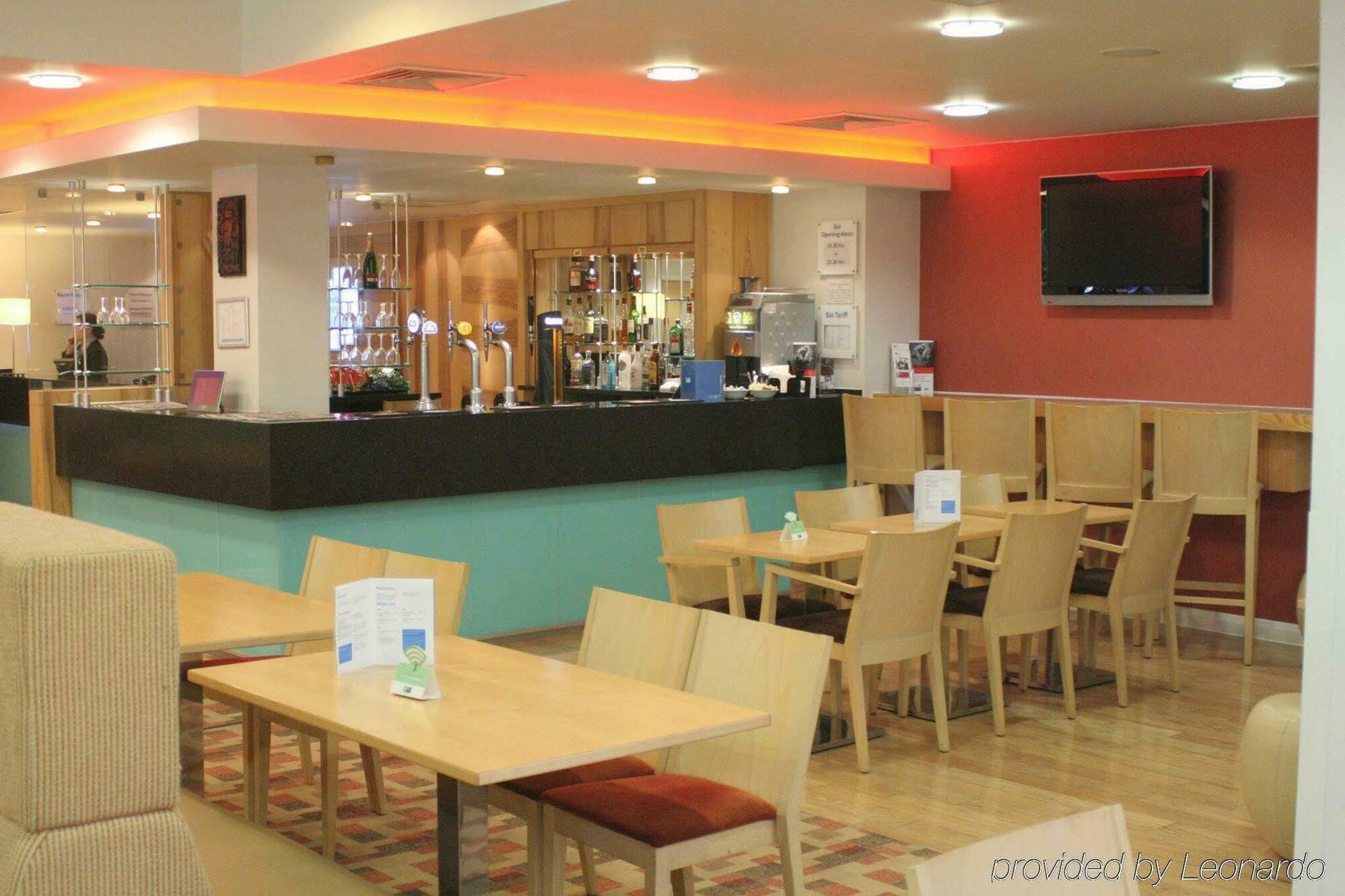 Express London - Junction By Ihg